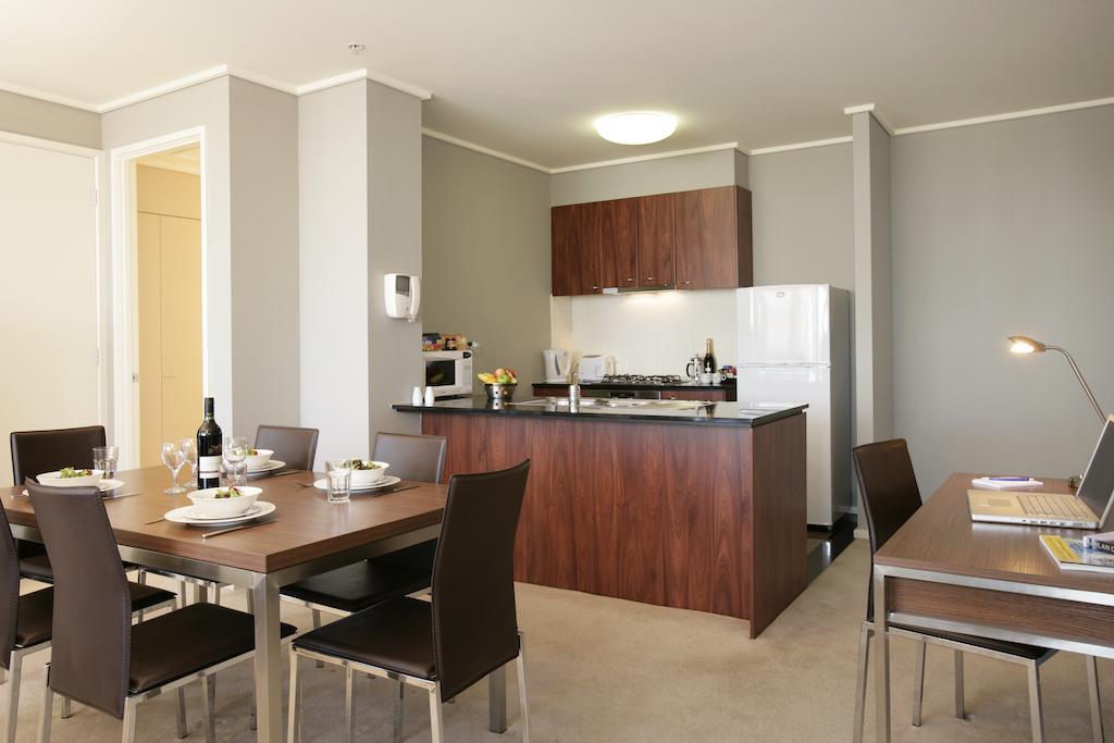 Melbourne Short Stay Apartments - Melbourne Cbd Zewnętrze zdjęcie